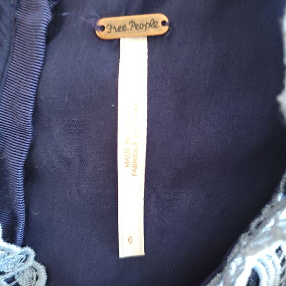 Free People Crochet Lace Shift Dress Periwinkle Fabric Buttons 6 - Picture 13 of 15